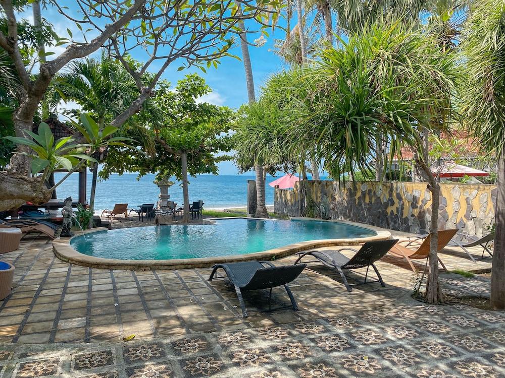Bali Bhuana Beach Cottages Amed  Exterior photo