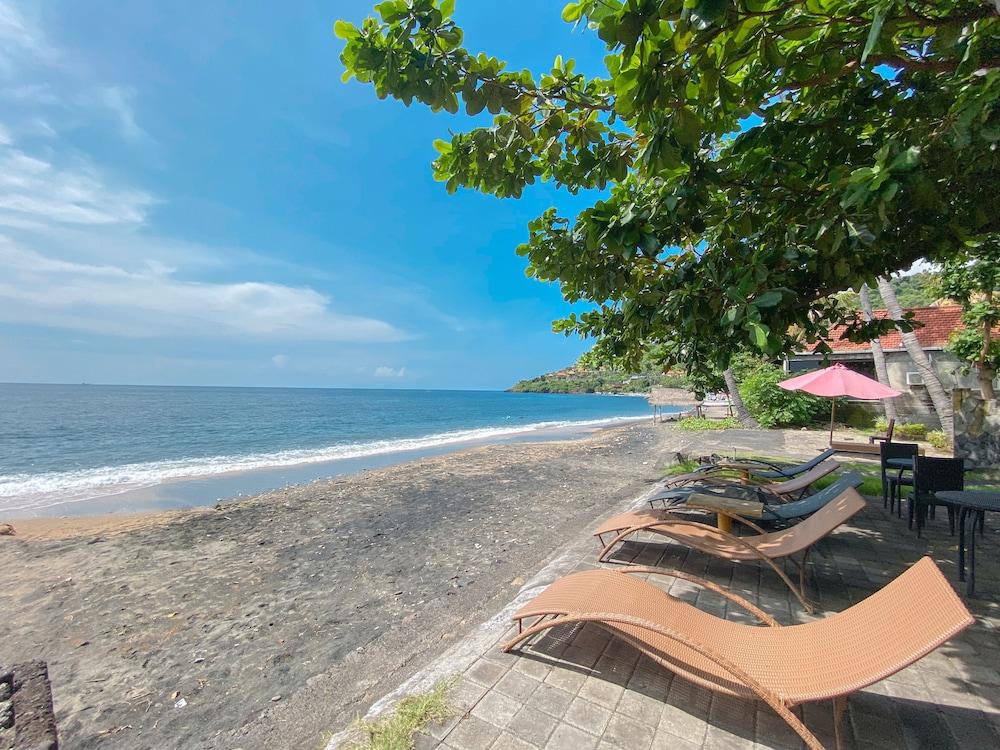Bali Bhuana Beach Cottages Amed  Exterior photo