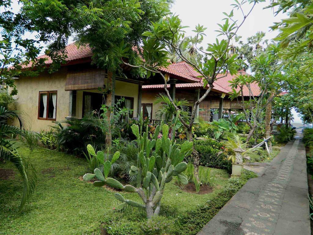 Bali Bhuana Beach Cottages Amed  Exterior photo